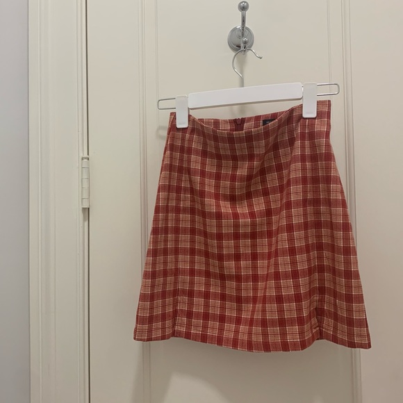 BNWOT*RARE*BRANDY MELVILLE CARA MINI SKIRT❤️‍🔥RED/ORANGE PLAID-OS-NEVER … - Picture 7 of 16
